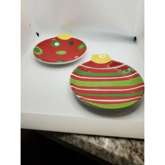 Set Of 2 Tag Ceramic Festive Holiday Plates In Ornament Shape Red Yellow Green - Picture 2 of 8
